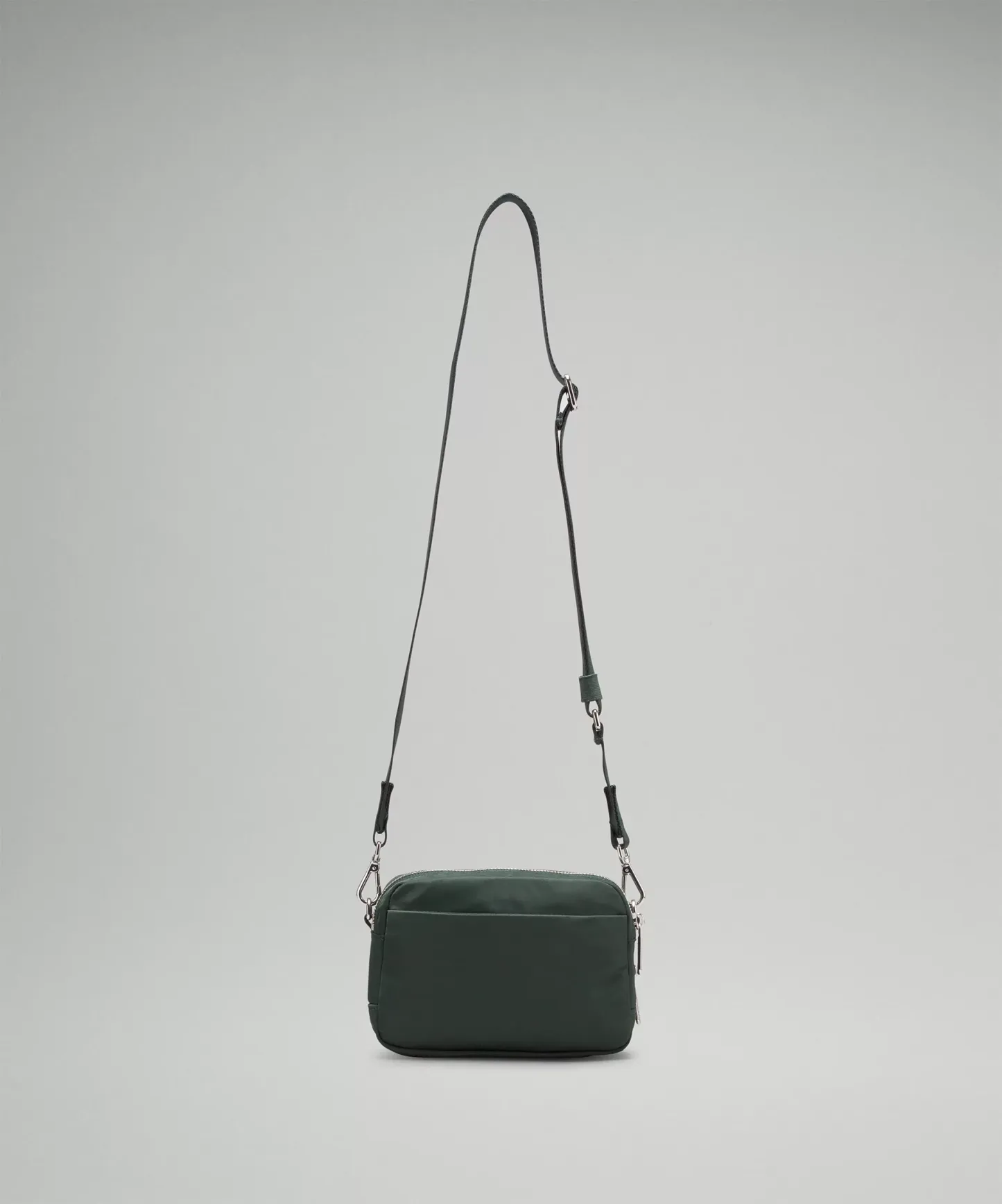 Everywhere Crossbody Bag 2L Metal Hardware