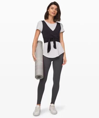 lulu Align Super-High-Rise Pant 28"