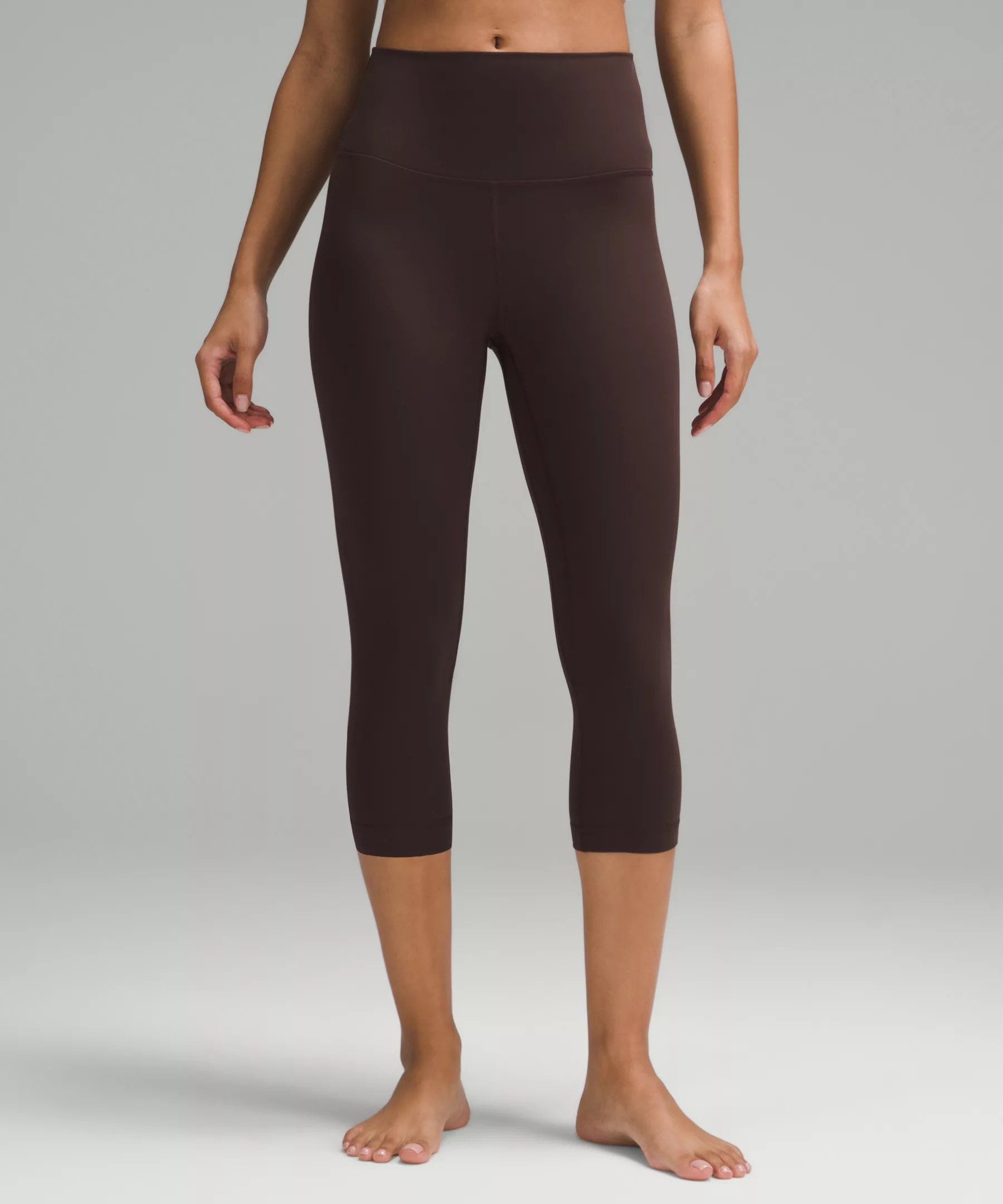 lulu Align High-Rise Crop 17"