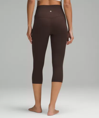 lulu Align High-Rise Crop 17"
