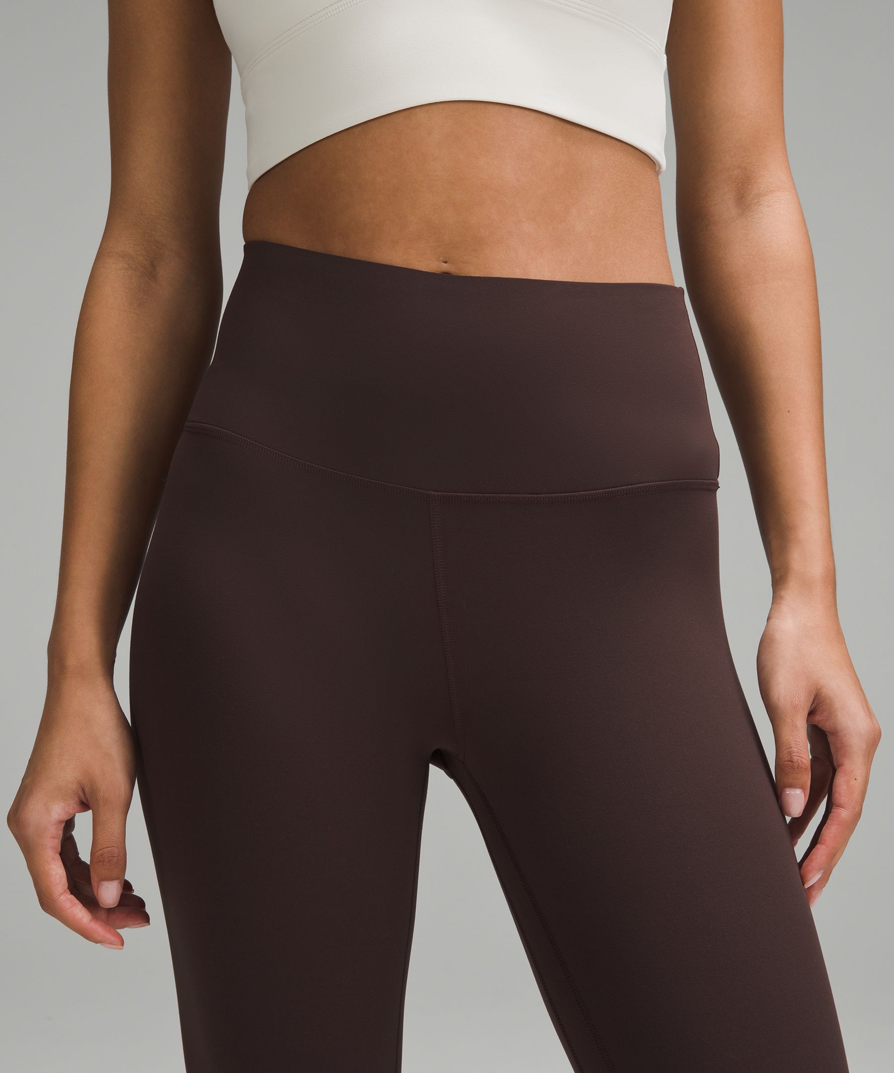 lulu Align High-Rise Crop 17"