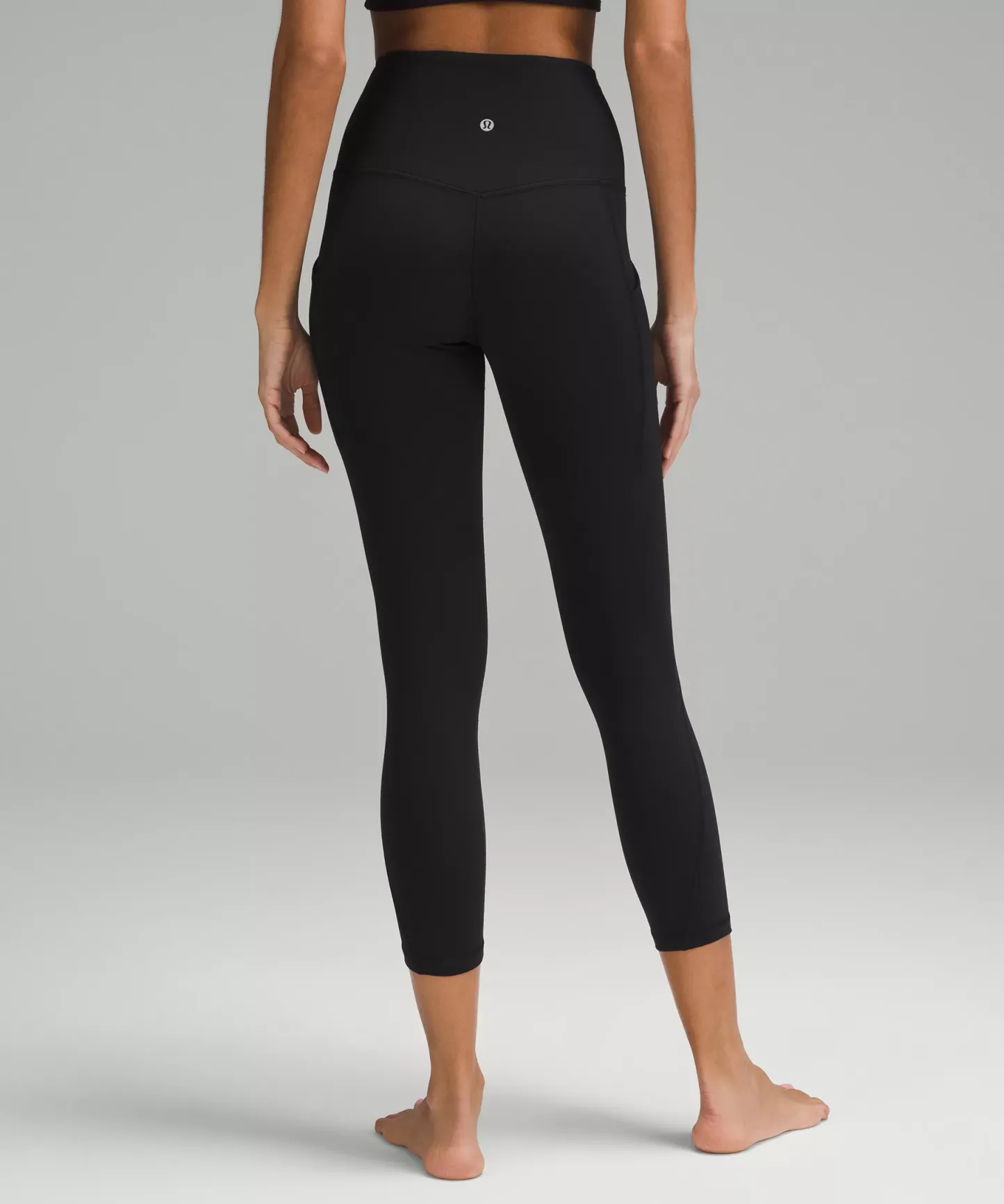 lulu Align High-Rise Crop with Pockets 23"
