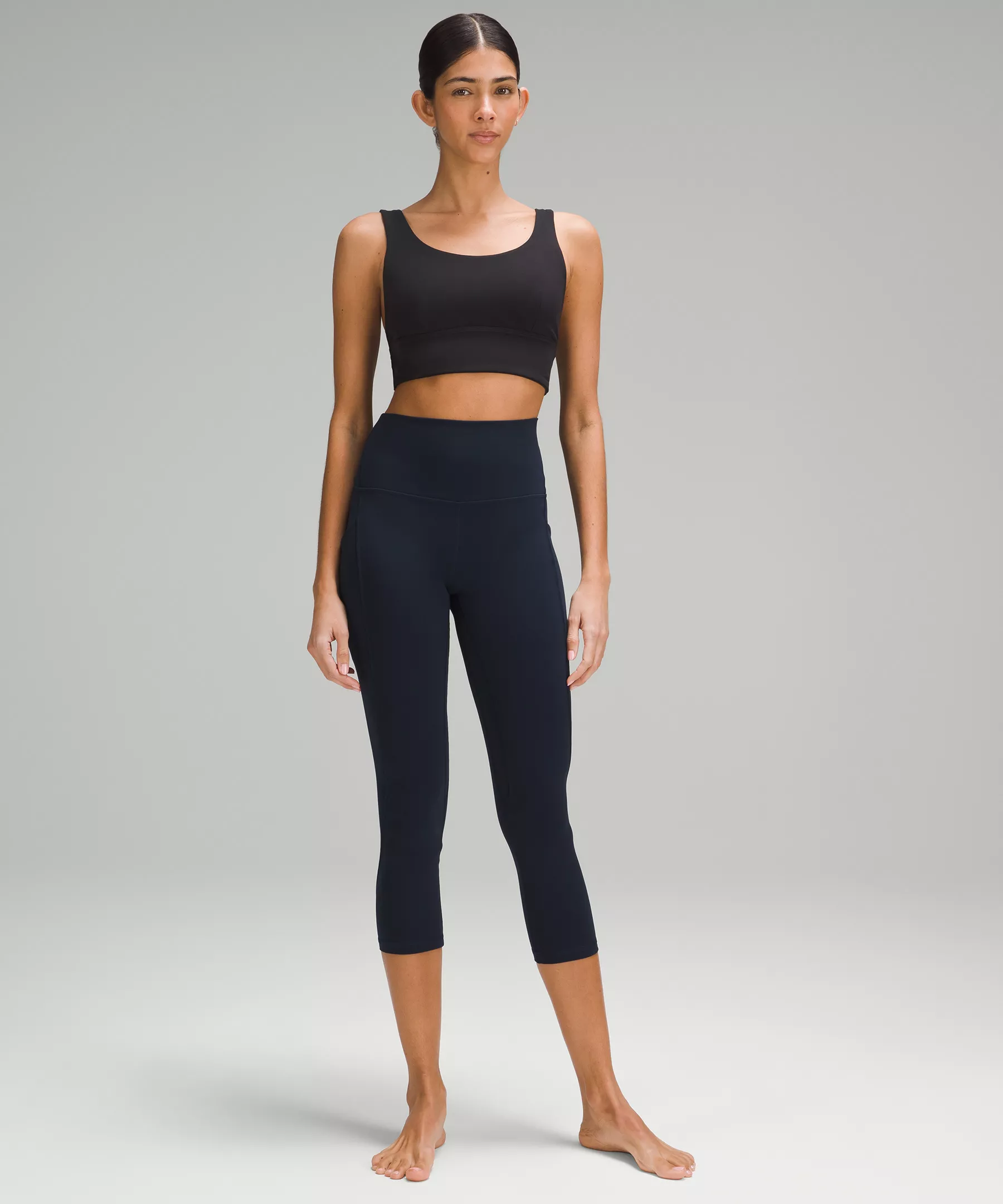 lulu Align High-Rise Crop with Pockets 23"