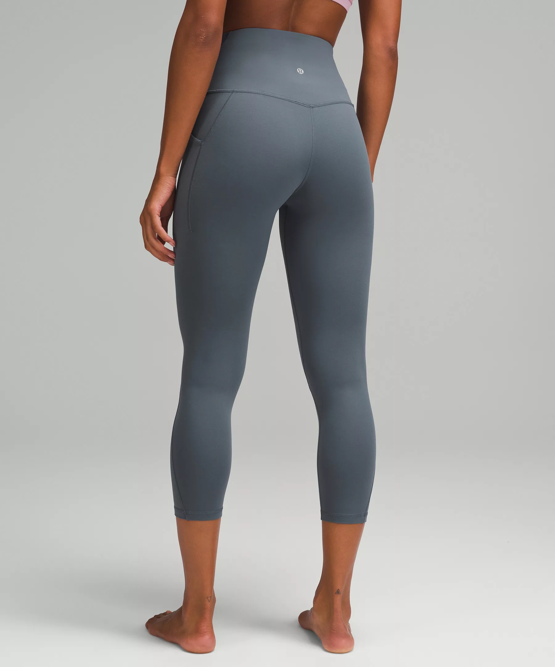 lulu Align High-Rise Crop with Pockets 23"