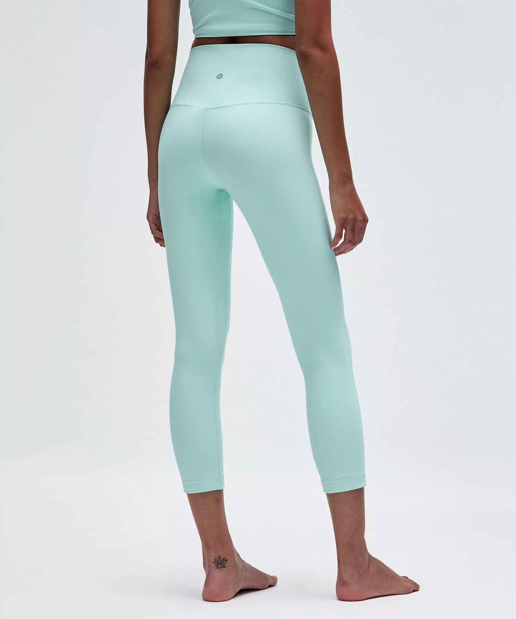 lulu Align High-Rise Crop 23"