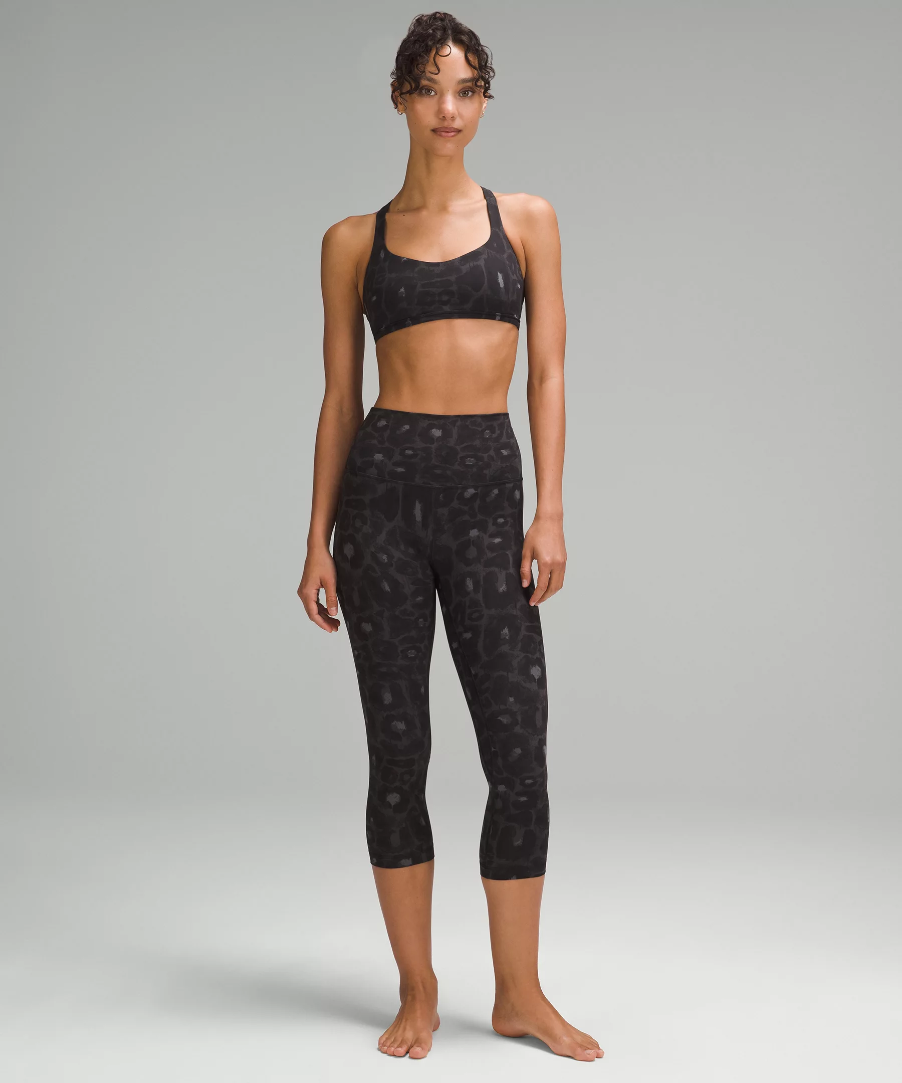 lulu Align High-Rise Crop 21"