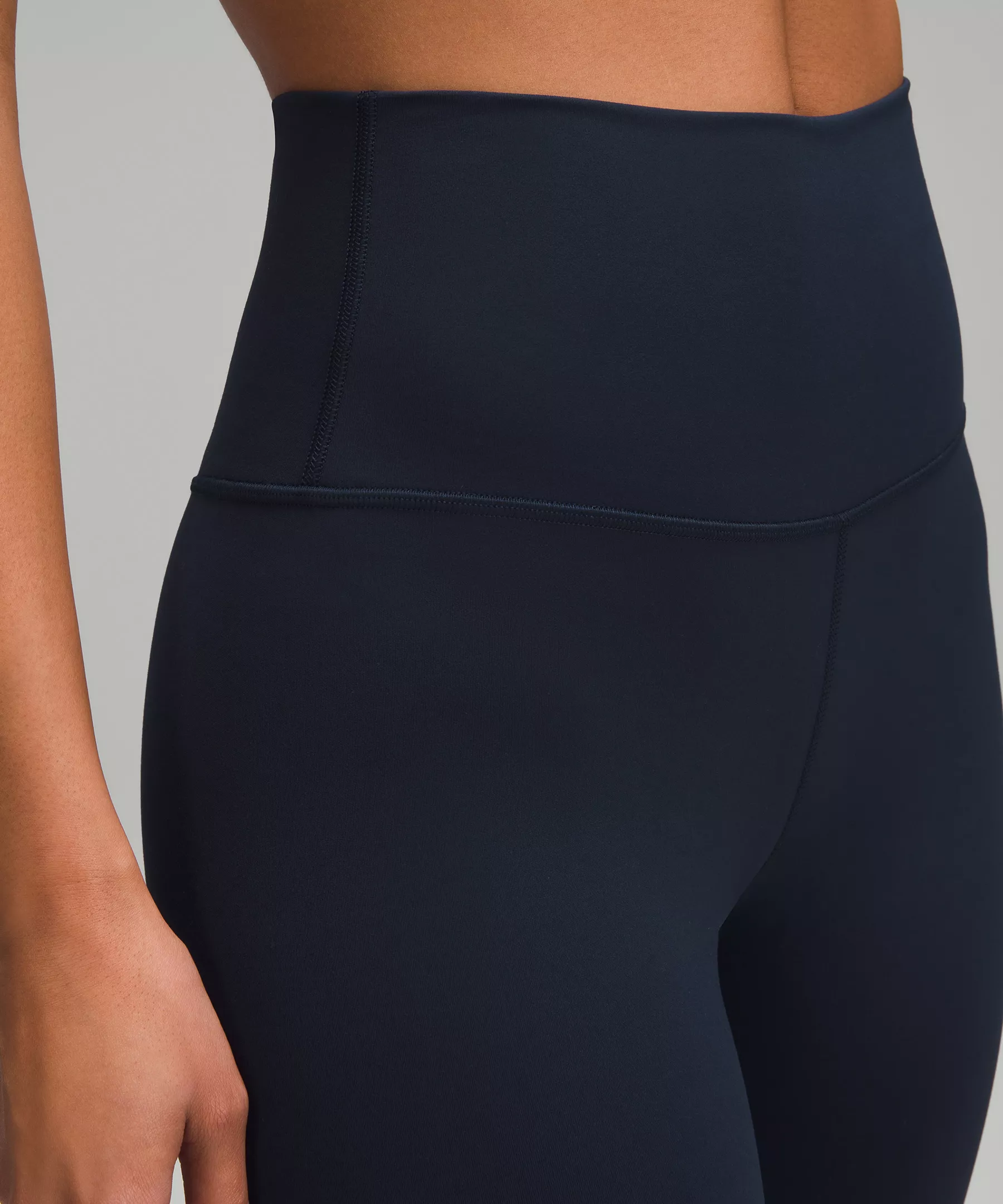 lulu Align High-Rise Crop 17"