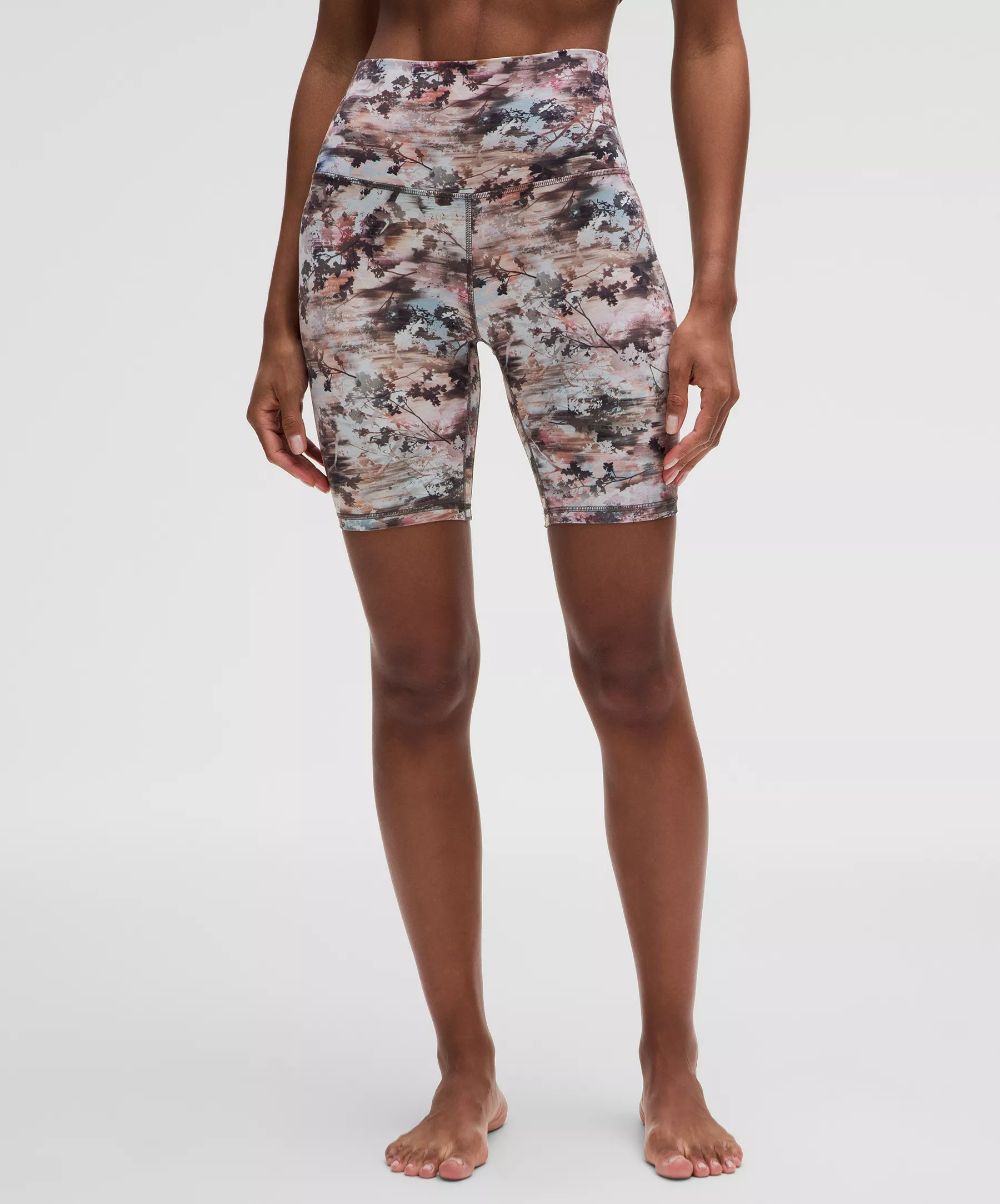 lulu Align High-Rise Short 8"