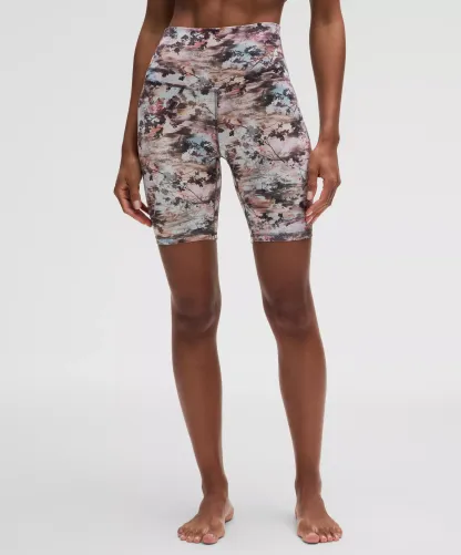 lulu Align High-Rise Short 8"