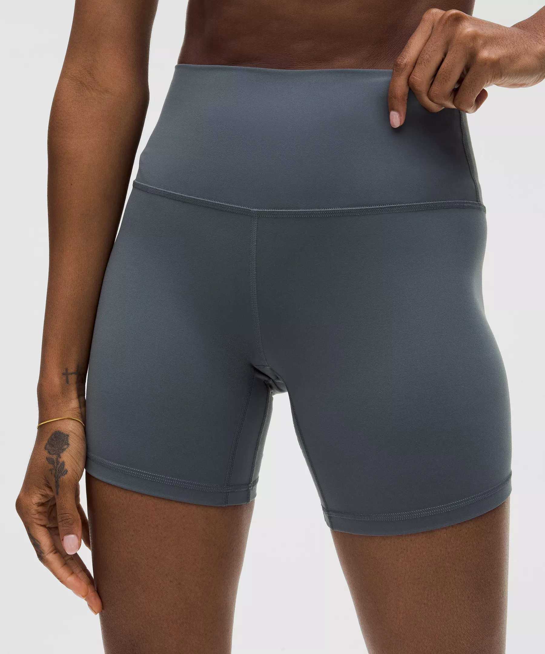 lulu Align High-Rise Short 6"