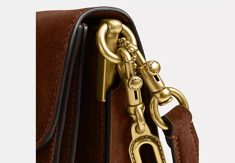 Chain Tabby Shoulder Bag