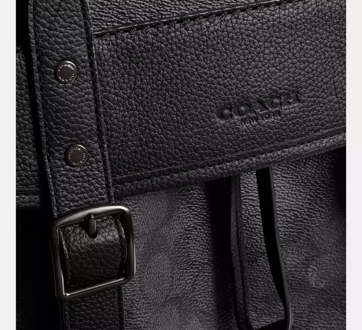 Hitch Backpack In Signature Canvas