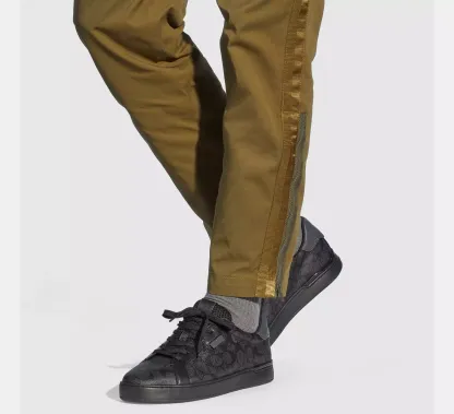 Lowline Low Top Sneaker In Signature Canvas