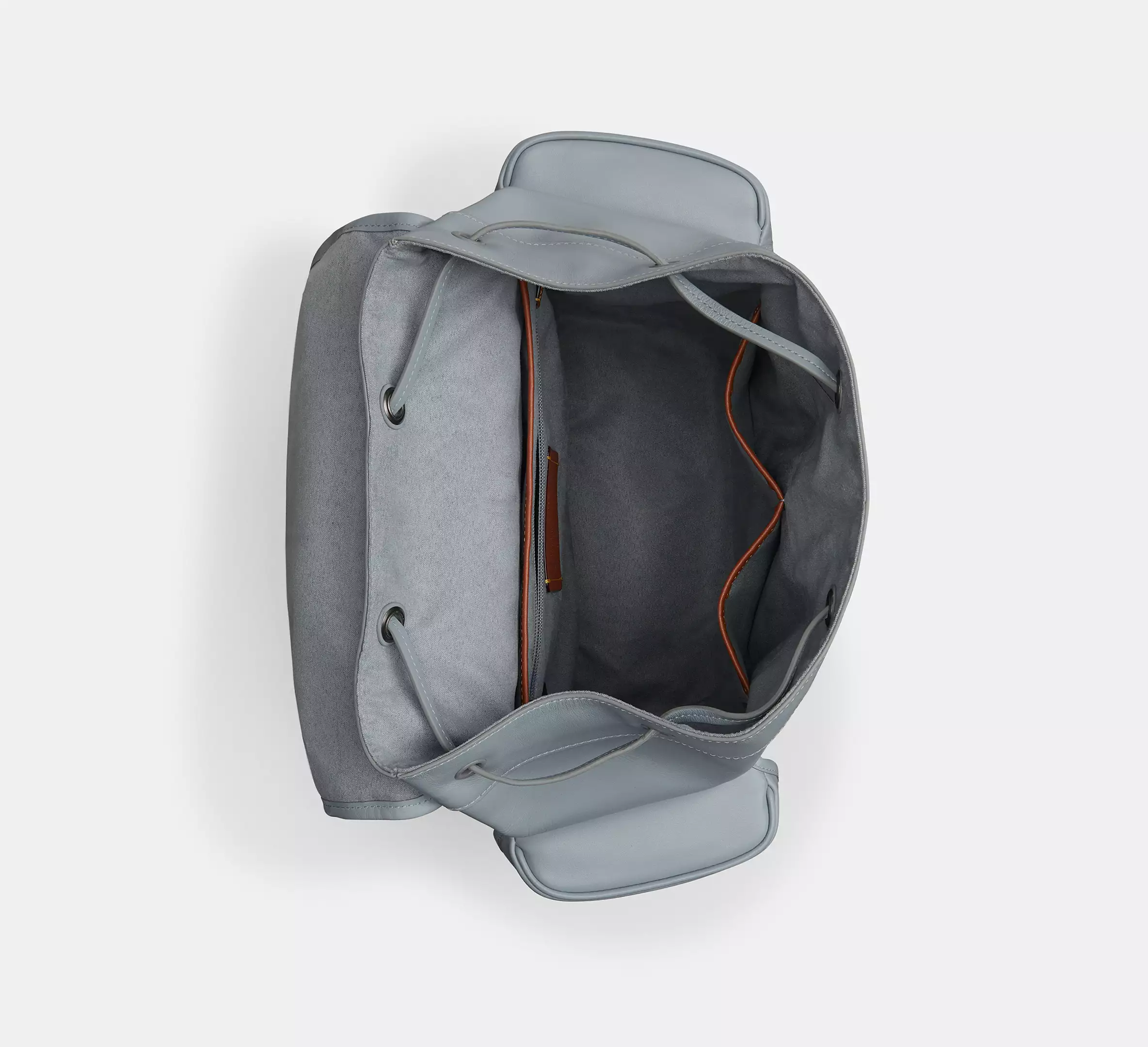 Hitch Backpack In Signature Canvas