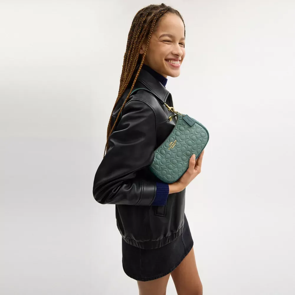 Teri Shoulder Bag In Blocked Signature Leather