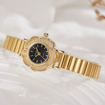 Sotiya Floral Design Case Quartz Movement Women's Gold Watch-Sotiya