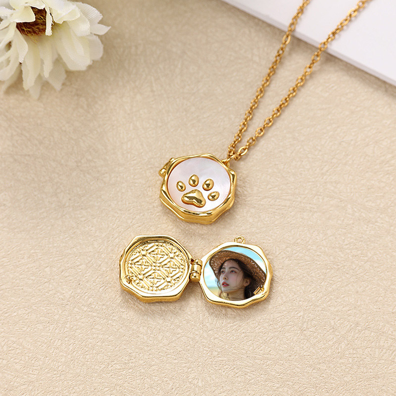 Sotiya Pet Cat Dog Puppy Paw Shell Personalized Photo Locket Necklace-Sotiya