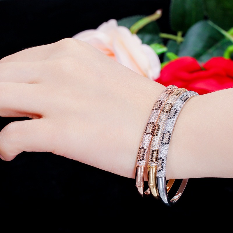 Sotiya Leopard Print Design Bangle Bracelet-Sotiya