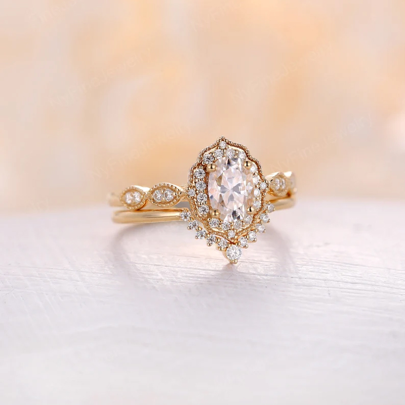 Sotiya Vintage Milgrain Halo Oval Cut Wedding Bridal Ring Set Sterling Silver-Sotiya