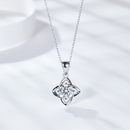 Sotiya Four Leaf Clover Solitaire Round Cut Moissanite Necklace Sterling Silver-Sotiya