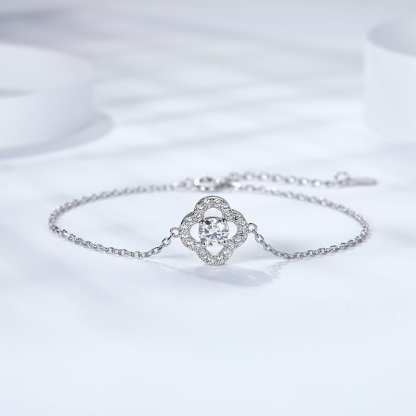 Sotiya Four Leaf Clover Round Cut Moissanite Bracelet Sterling Silver-Sotiya