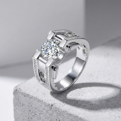 Sotiya Round Cut Moissanite Men's Wedding Ring Sterling Silver