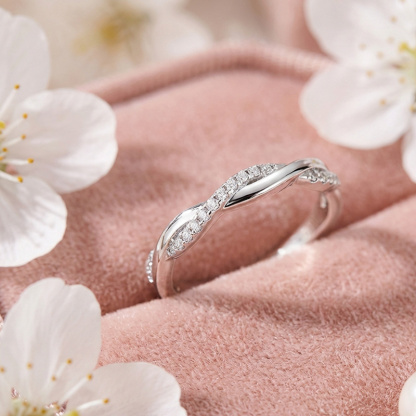 Sotiya Twist Round Cut Moissanite Women's Wedding Ring Sterling Silver