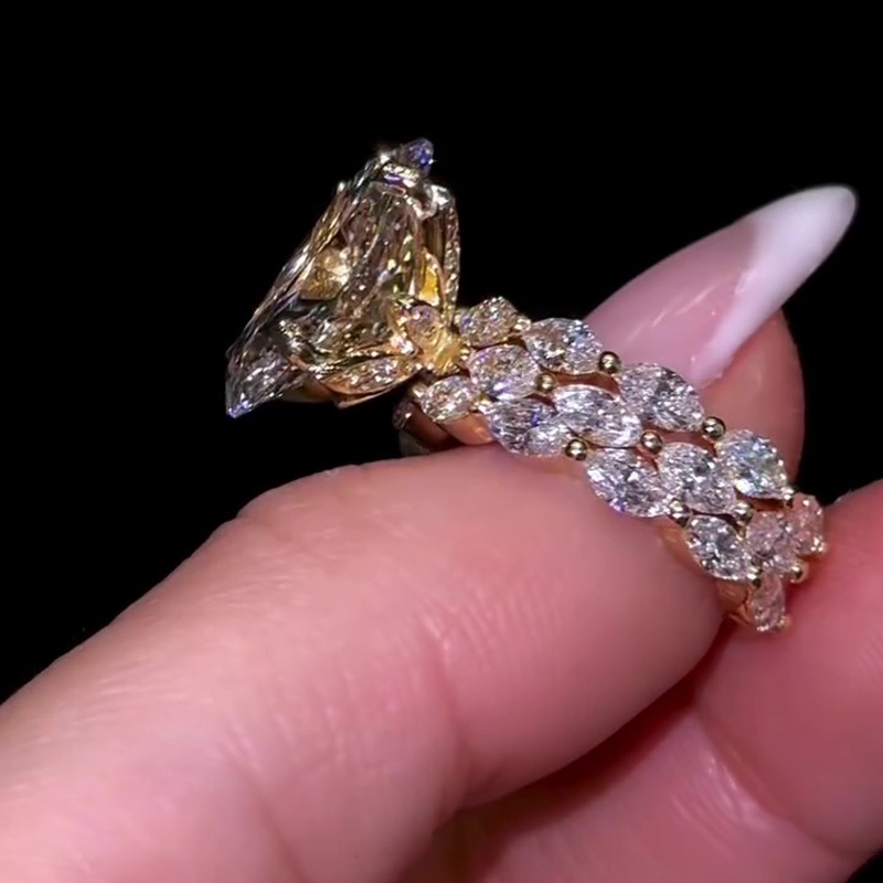 Sotiya 3PC Oval Cut Flower Prongs Wedding Bridal Ring Set Sterling Silver-Sotiya