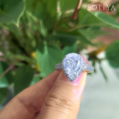 Sotiya Halo Pear Cut Engagement Ring High-carbon Zircon Sterling Silver
