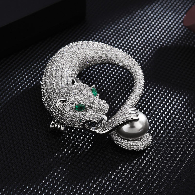 Sotiya Leopard Embrace Pearl Brooch-Sotiya