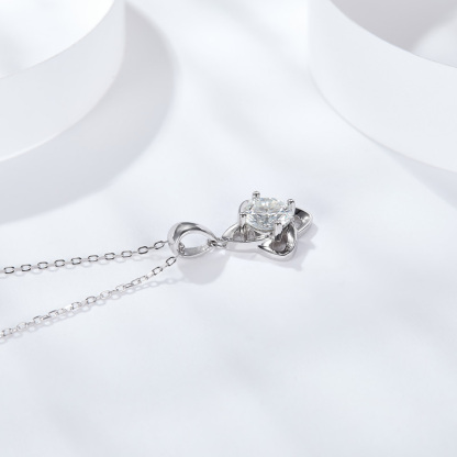 Sotiya Four Leaf Clover Solitaire Round Cut Moissanite Necklace Sterling Silver-Sotiya