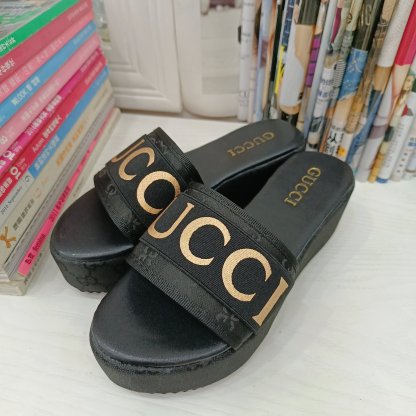 WOMEN'S PLATFORM SLIDE SANDAL