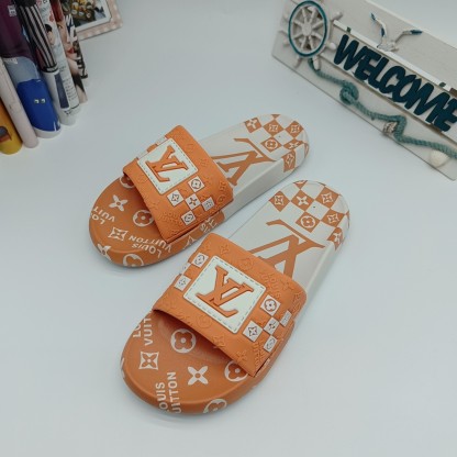Monogram Logo Slippers