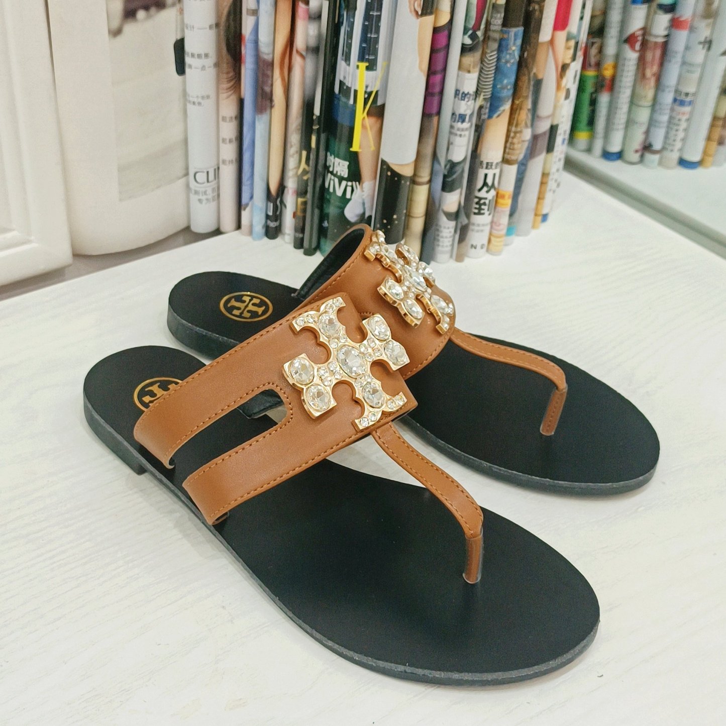 Flat outing Slippers