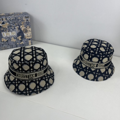 D-BOBBY MACROCANNAGE SMALL BRIM BUCKET HAT