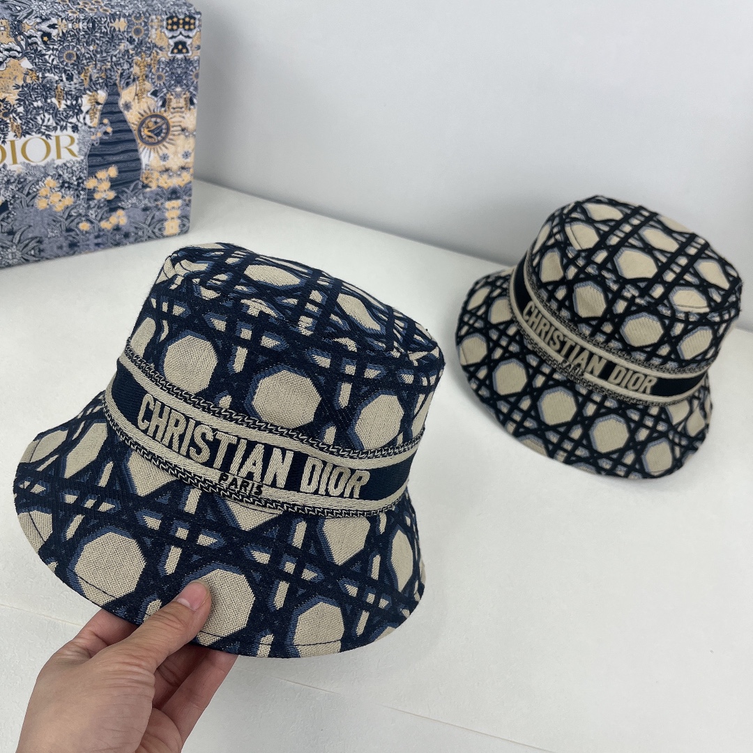 D-BOBBY MACROCANNAGE SMALL BRIM BUCKET HAT