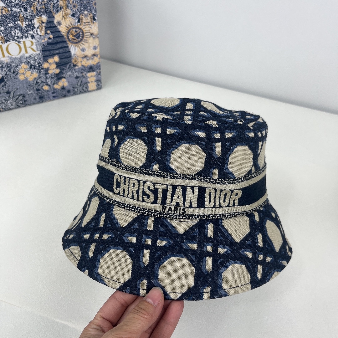 D-BOBBY MACROCANNAGE SMALL BRIM BUCKET HAT