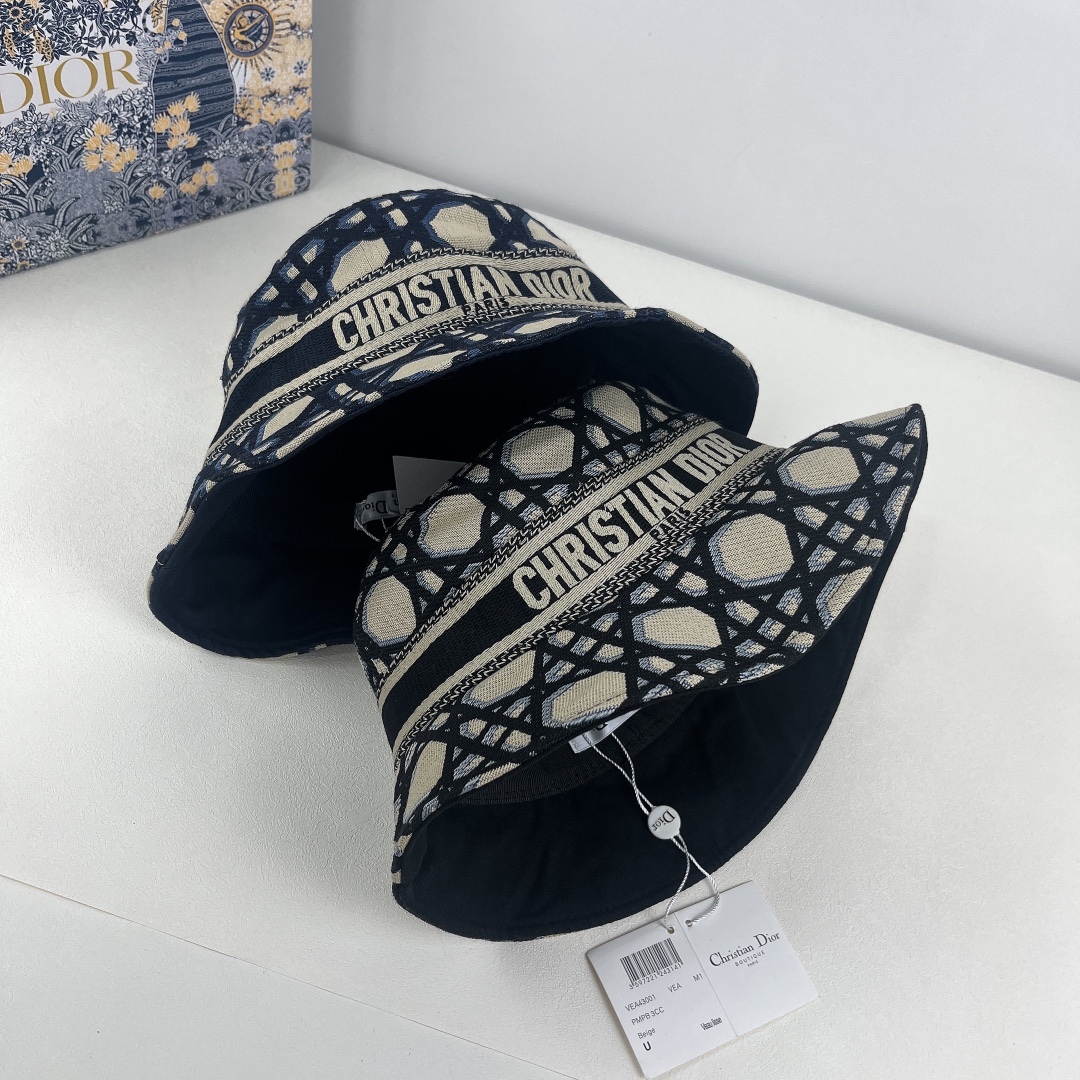 D-BOBBY MACROCANNAGE SMALL BRIM BUCKET HAT