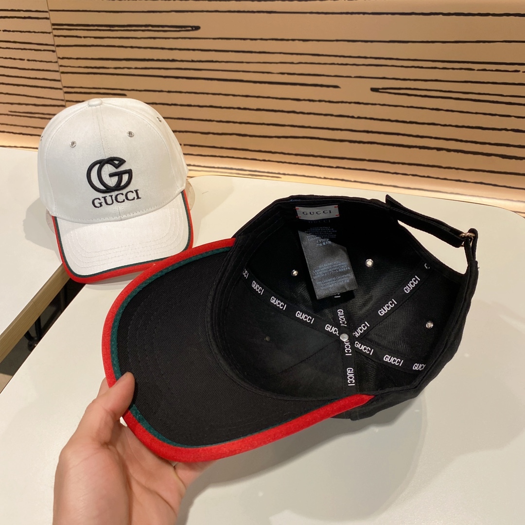 FASHION DOUBLE G DOME BASEBALL CAP