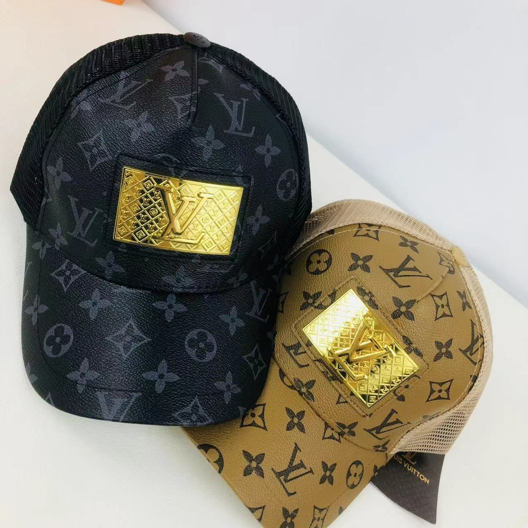 FASHION FOUR-LEAF CLOVER EMBROIDERY BASEBALL CAP