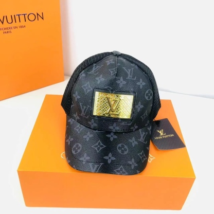 FASHION FOUR-LEAF CLOVER EMBROIDERY BASEBALL CAP