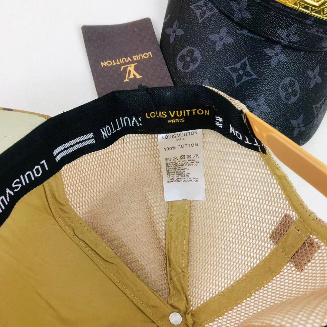 FASHION FOUR-LEAF CLOVER EMBROIDERY BASEBALL CAP