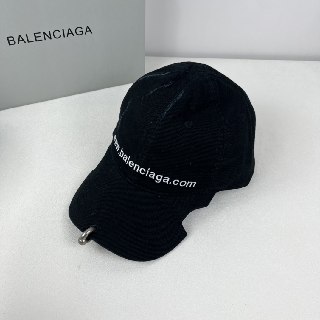 Conscious  embroidered-logo six-panel cap