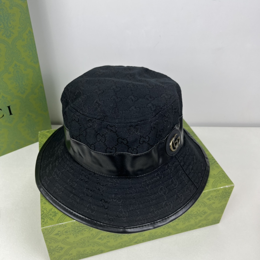 CANVAS BUCKET HAT WITH DOUBLE G