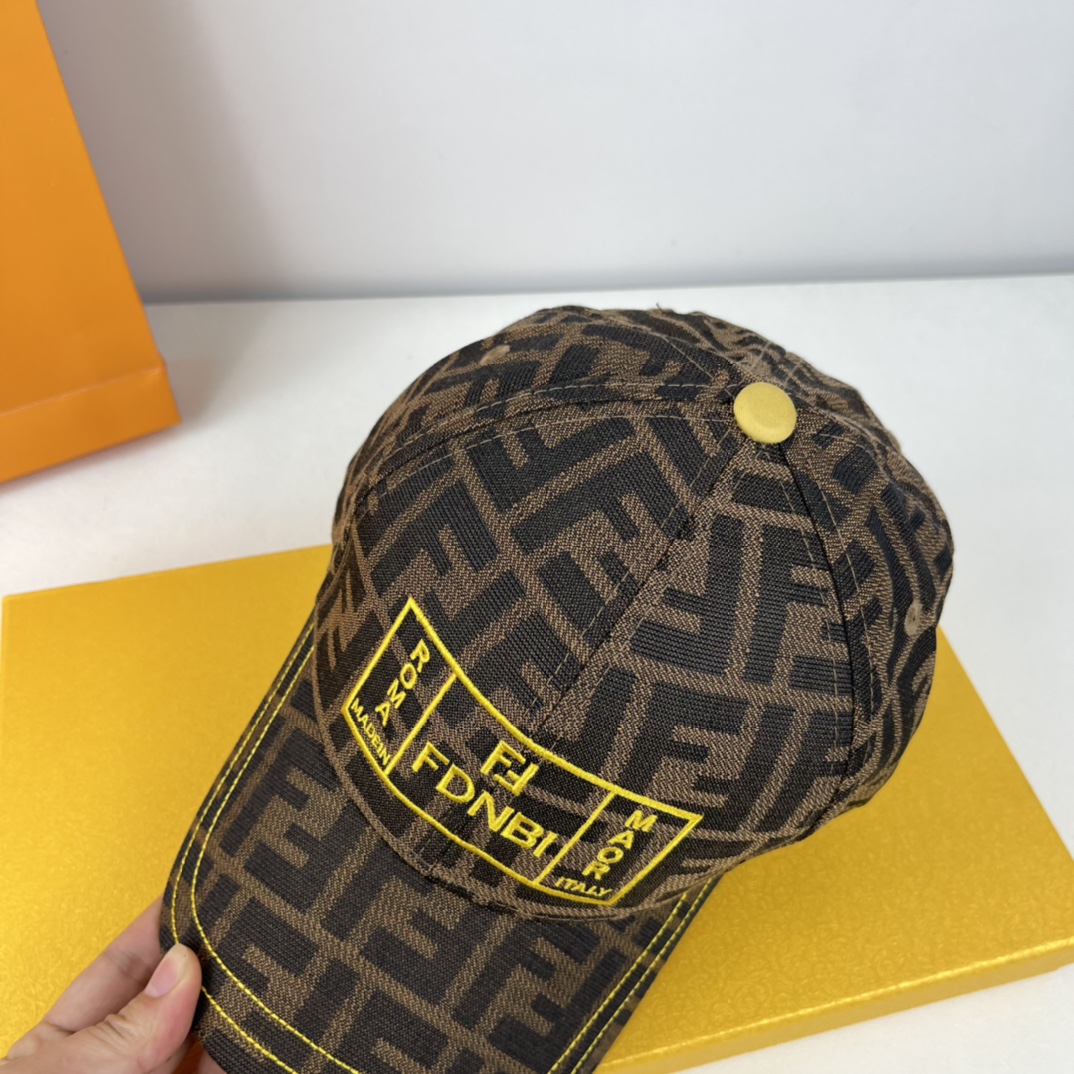 JUNIOR FF LOGO BASEBALL HAT MULTICOLOR