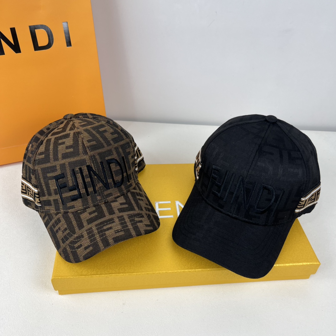 FASHIONABLE BRITISH BASEBALL CAP