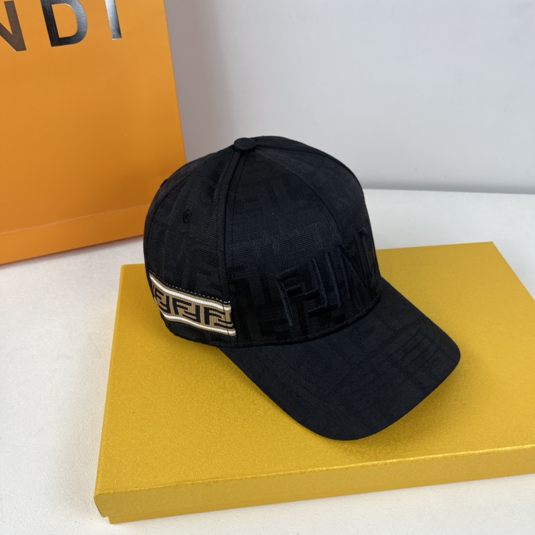 FASHIONABLE BRITISH BASEBALL CAP