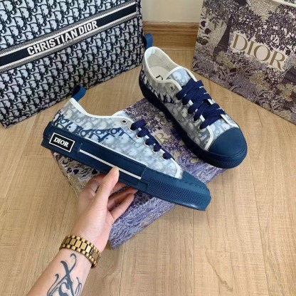 B23 Low-Top Sneaker Blue Oblique Canvas