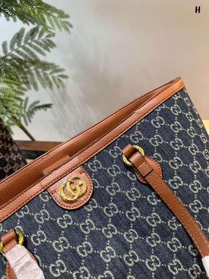Ophidia Medium Jacquard Denim Tote Bag