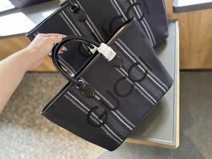 LARGE TOTE BAG WITH EMBROIDERY